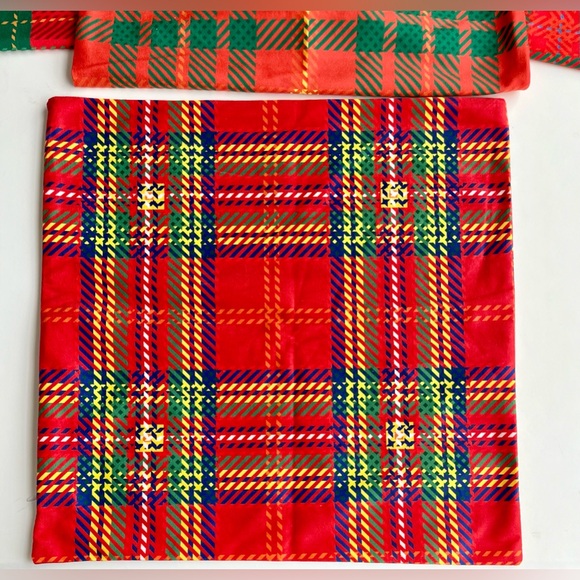 Vintage 70’s Red Plaid Multicolored Designs Zippered Pillow Case Covers Set Of 4 - Picture 5 of 7